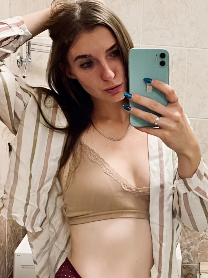 Индивидуалка Лаура, доступна для личного знакомства от 3000 руб