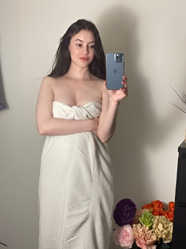 Ната привлекательная девушка из Воркуты цена от 1500 руб