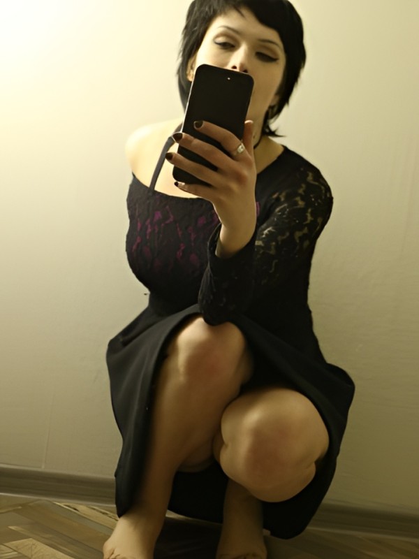 Виктория привлекательная девушка из Воркуты цена от 3000 руб